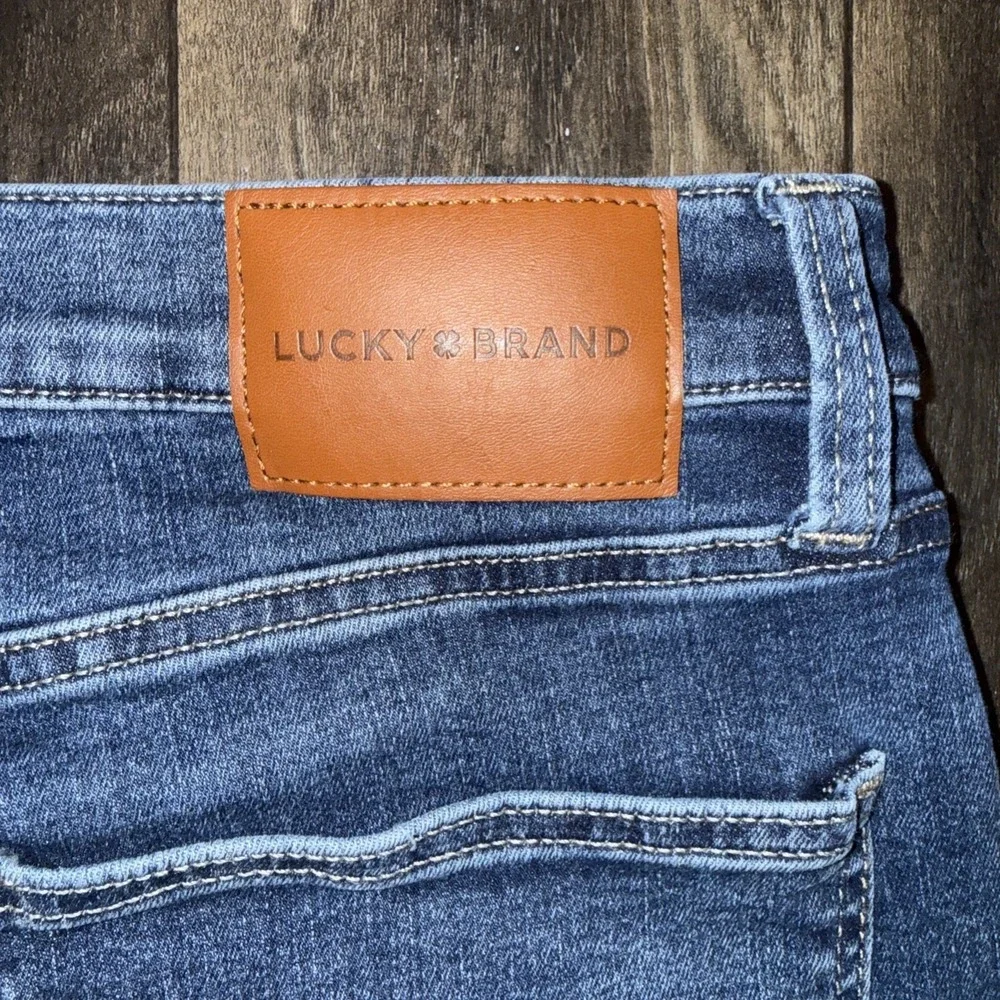 Lucky Brand Bridgette High Rise Skinny Dark Wash Denim Jeans Women's Size 12/31A - Picture 8 of 9